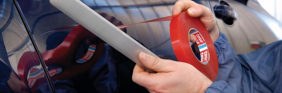 Adhesive tapes